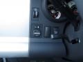 2013 Toyota FJ Cruiser Trail Teams Special Edition 4WD Controls