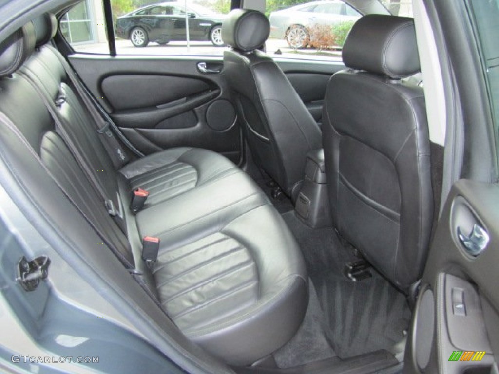 2003 Jaguar X-Type 2.5 Rear Seat Photo #75445650