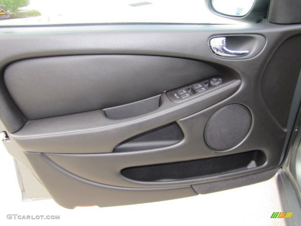 2003 Jaguar X-Type 2.5 Charcoal Door Panel Photo #75445774