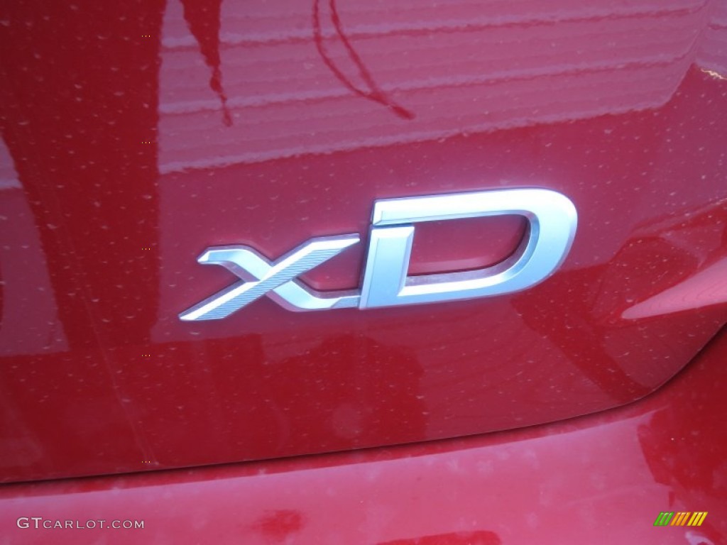 2013 Scion xD Standard xD Model Marks and Logos Photos