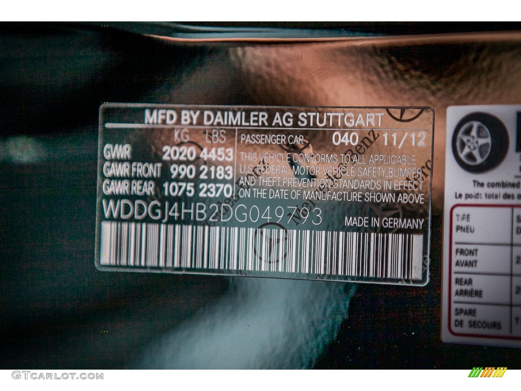 2013 C Color Code 040 for Black Photo #75446358