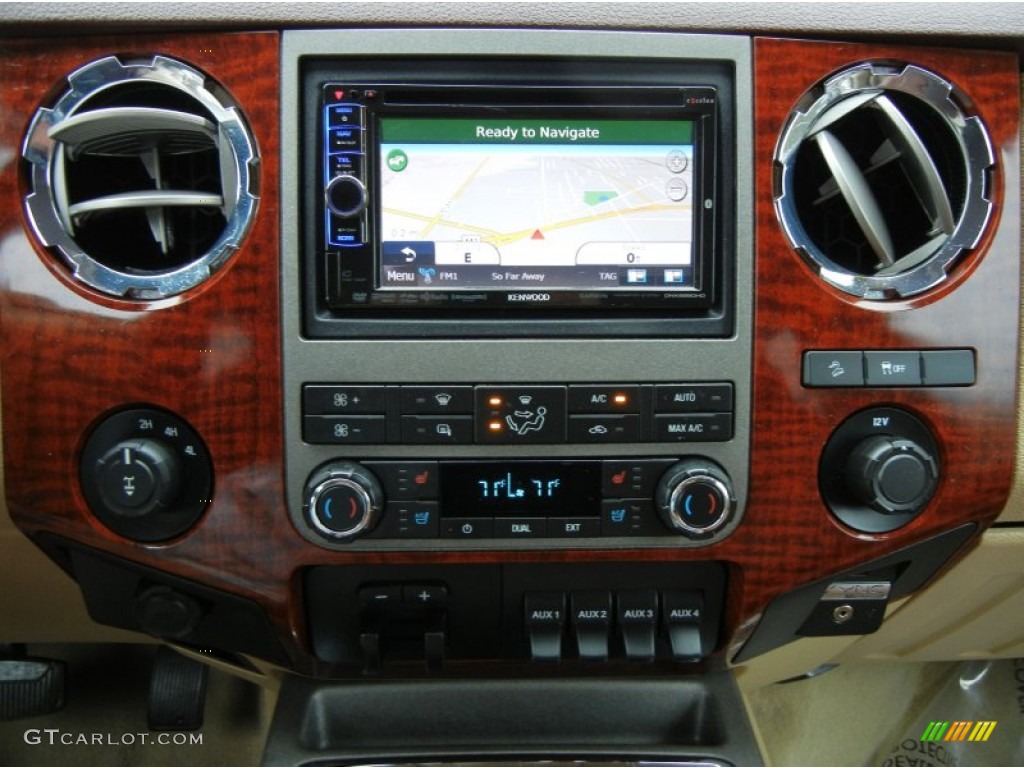 2011 Ford F250 Super Duty XLT Crew Cab 4x4 Controls Photo #75446801
