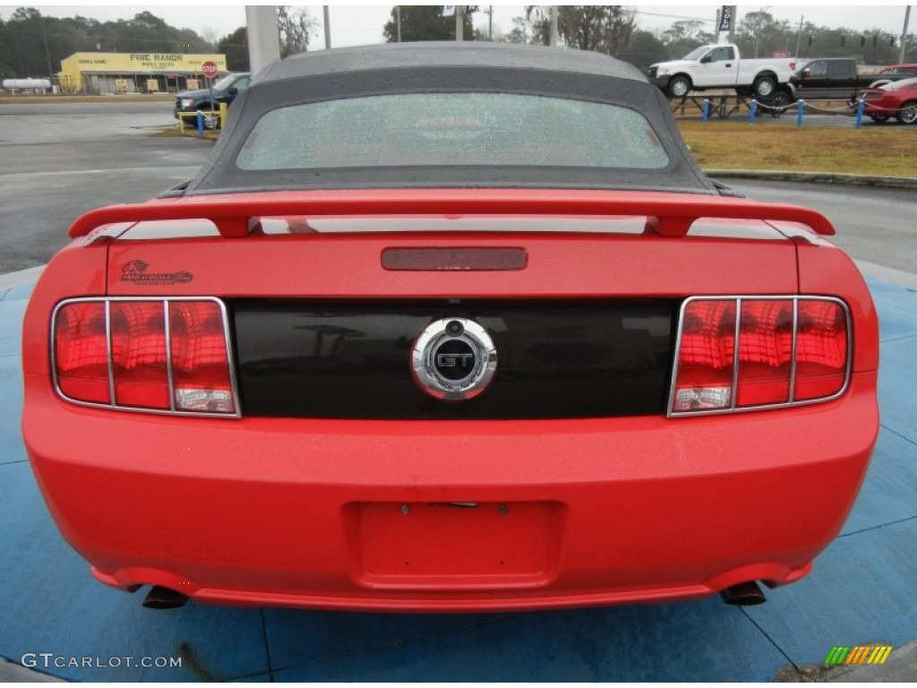 2008 Mustang GT Premium Convertible - Torch Red / Black/Red photo #4