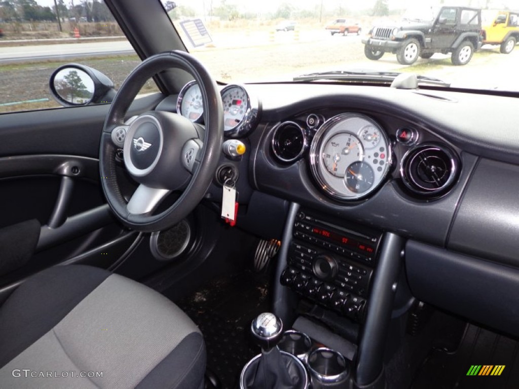 2005 Cooper S Convertible - Dark Silver Metallic / Space Grey/Panther Black photo #11