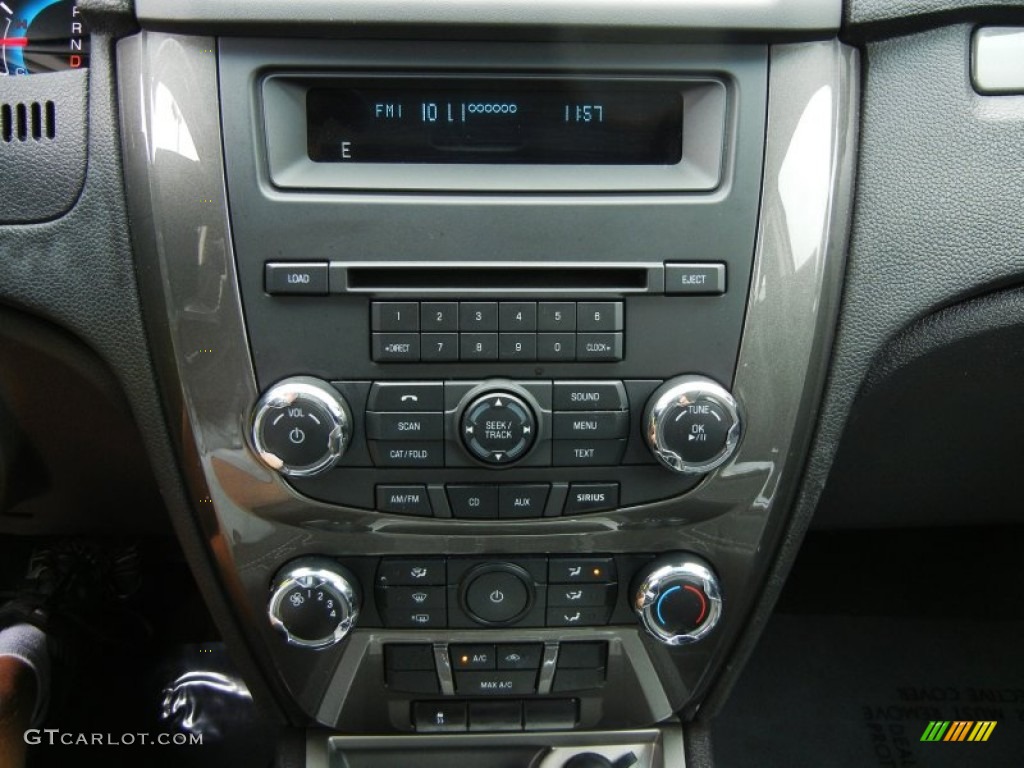 2010 Fusion Sport - Brilliant Silver Metallic / Charcoal Black photo #23