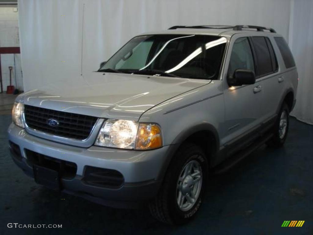 2002 Explorer XLT 4x4 - Silver Birch Metallic / Graphite photo #1