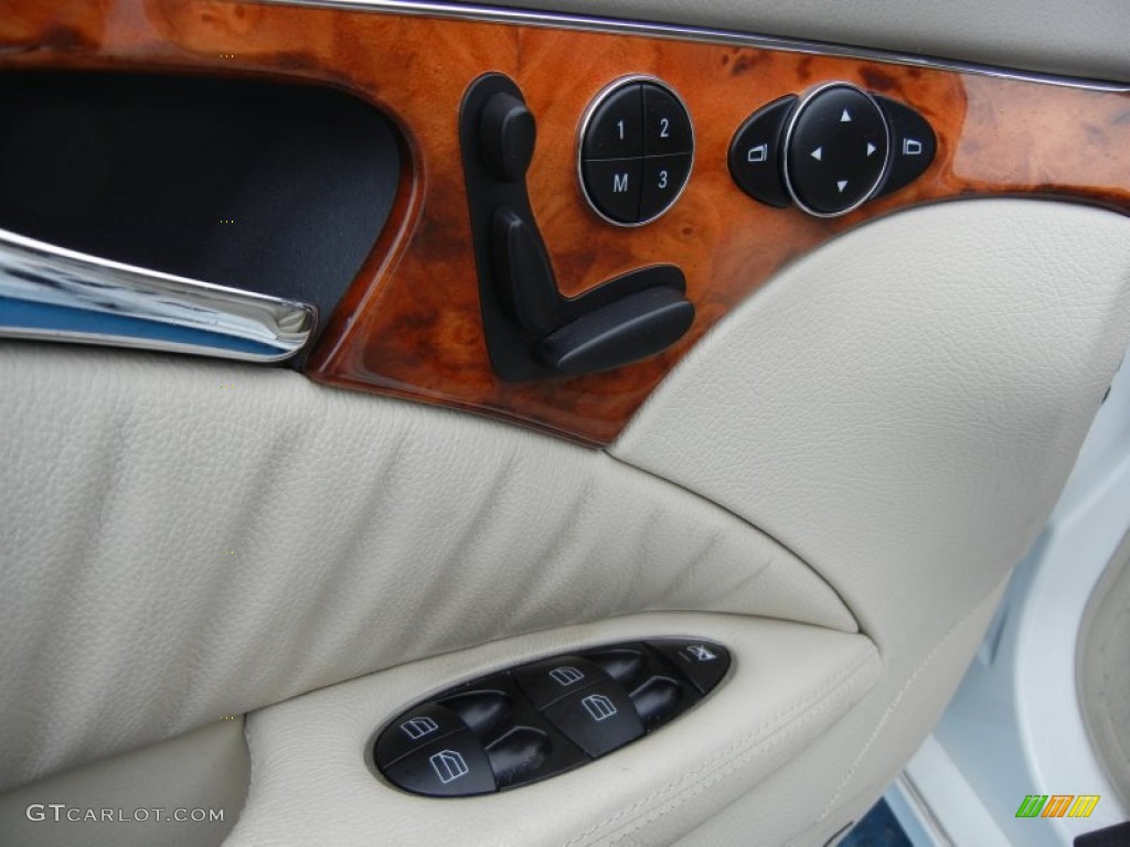 2003 Mercedes-Benz E 320 Sedan Controls Photo #75449376