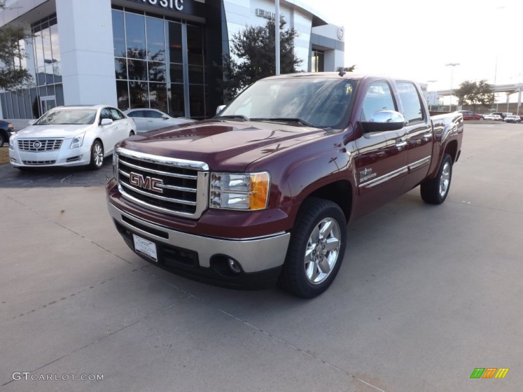 Sonoma Red Metallic GMC Sierra 1500