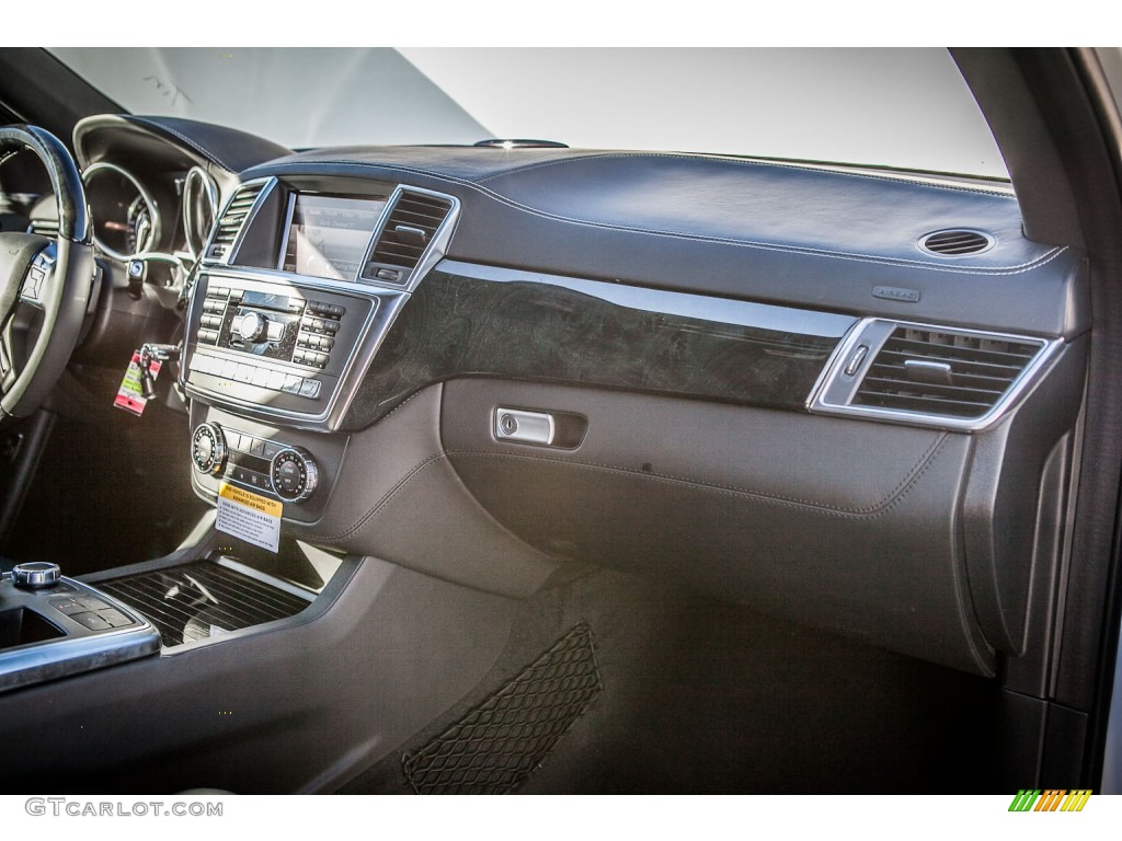2013 Mercedes-Benz ML 63 AMG 4Matic designo Black Dashboard Photo #75450996
