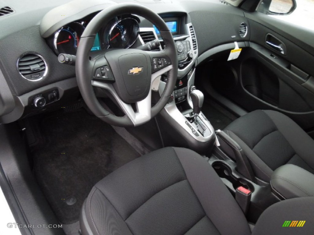 2013 Cruze LT/RS - Summit White / Jet Black photo #23
