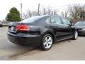 Black - Passat 2.5L SE Photo No. 2