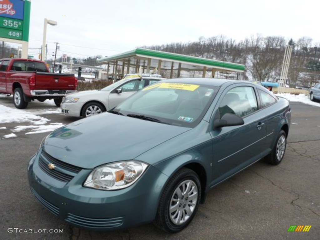 2009 Cobalt LS Coupe - Silver Moss Metallic / Gray photo #1