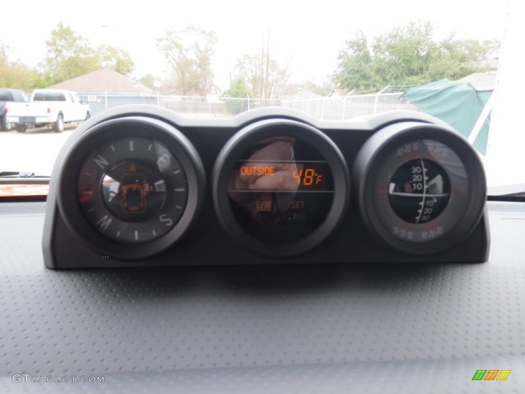 2013 Toyota FJ Cruiser 4WD Gauges Photo #75458288