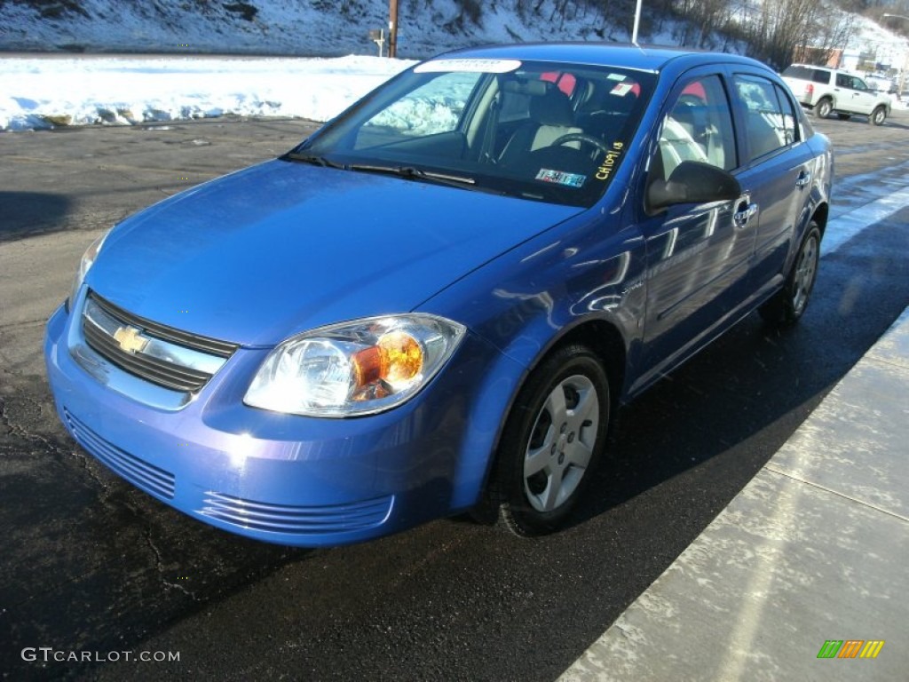 2008 Cobalt LS Sedan - Blue Flash Metallic / Gray photo #2