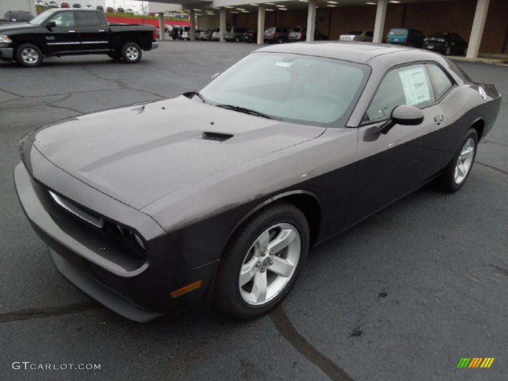 2013 Challenger SXT Plus - Granite Crystal Metallic / Dark Slate Gray photo #2