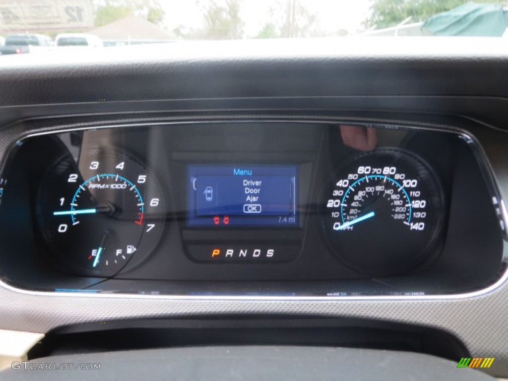 2013 Ford Taurus SE Gauges Photo #75459100