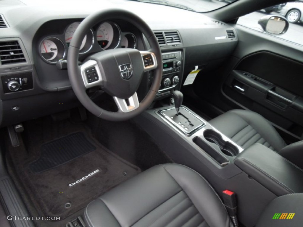 Dark Slate Gray Interior 2013 Dodge Challenger SXT Plus Photo #75459431