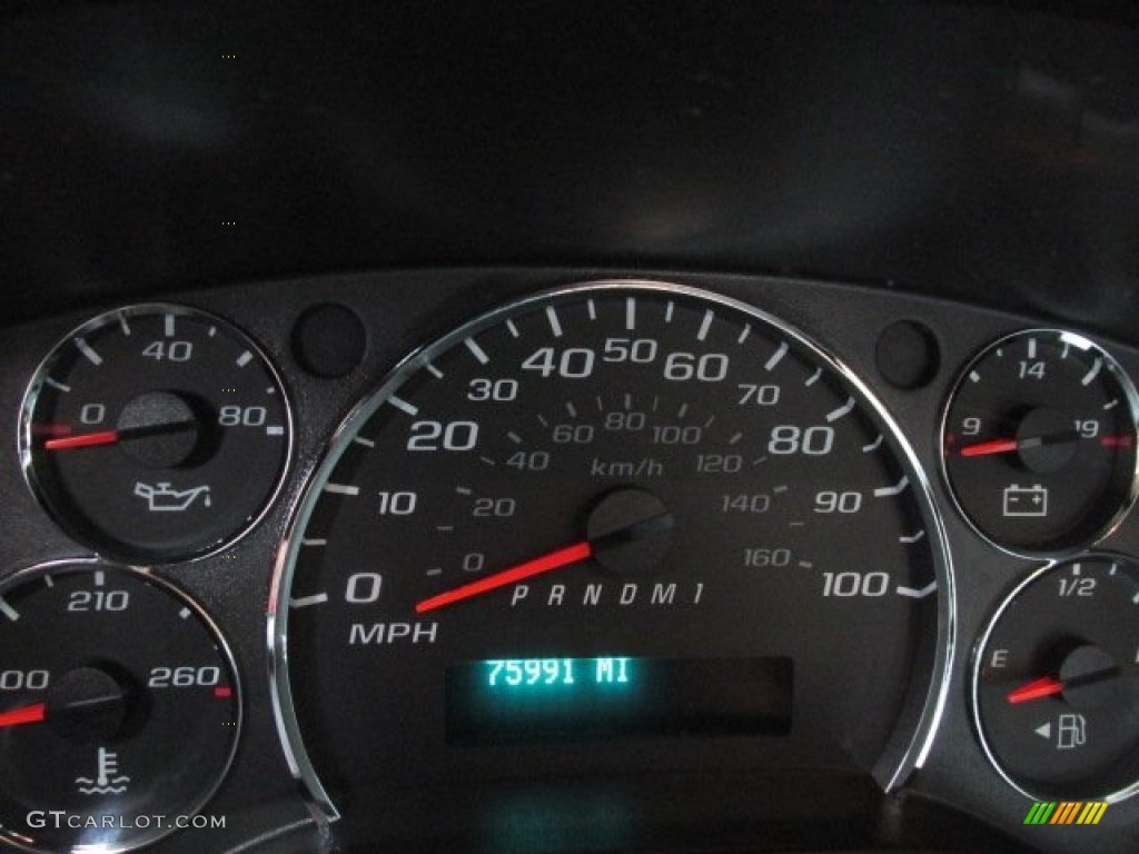 2011 Chevrolet Express Cutaway 3500 Moving Van Gauges Photo #75461153