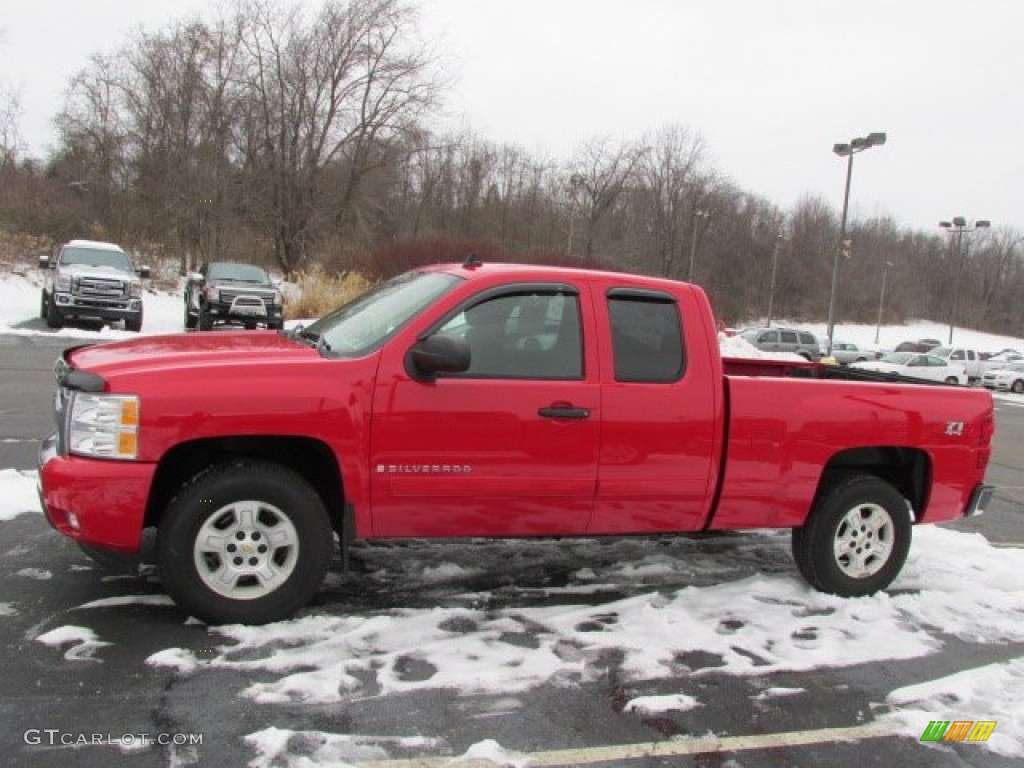 2008 Silverado 1500 LT Extended Cab 4x4 - Victory Red / Ebony photo #4