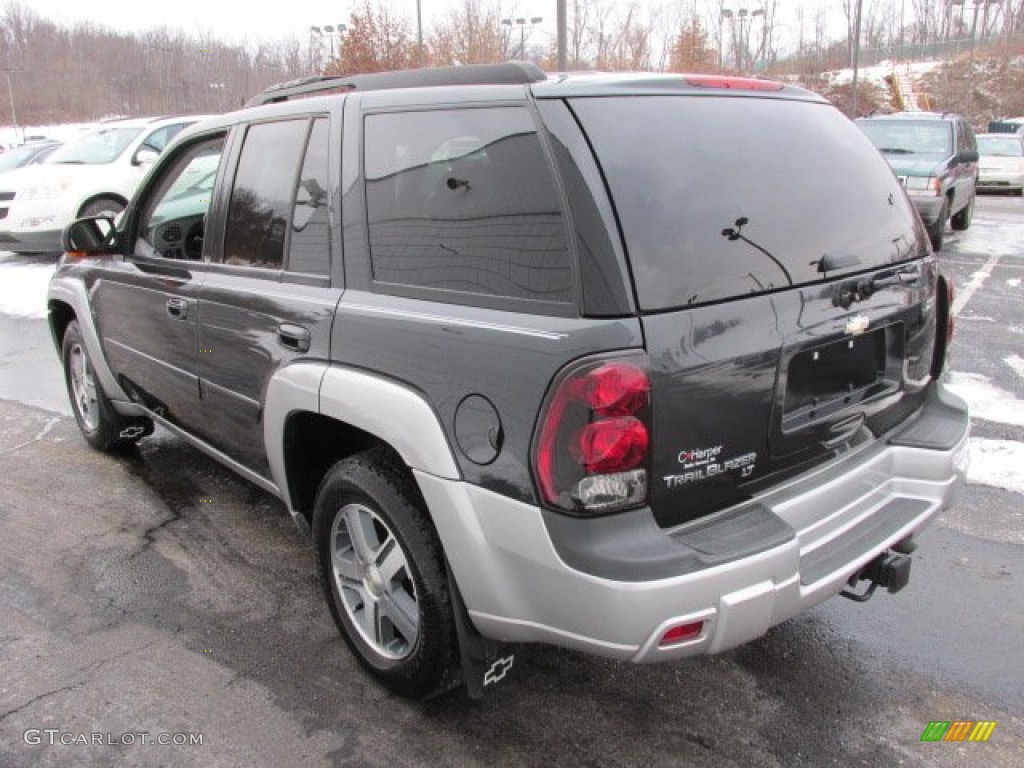 2005 TrailBlazer LT 4x4 - Emerald Jewel Green Metallic / Light Gray photo #8