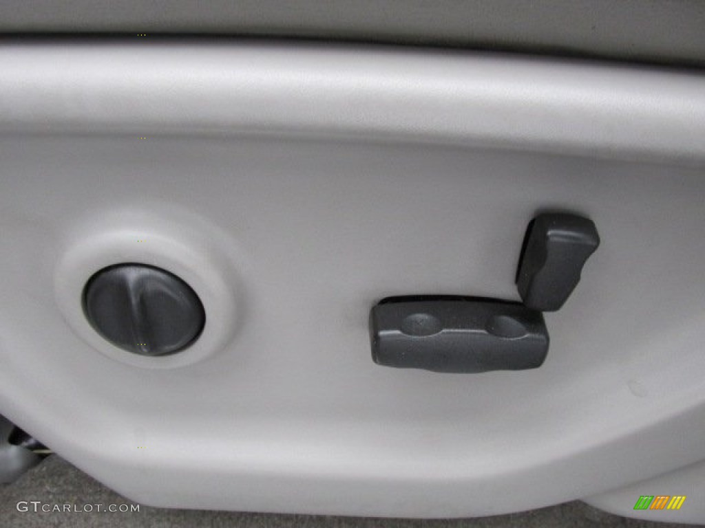 2005 TrailBlazer LT 4x4 - Emerald Jewel Green Metallic / Light Gray photo #13