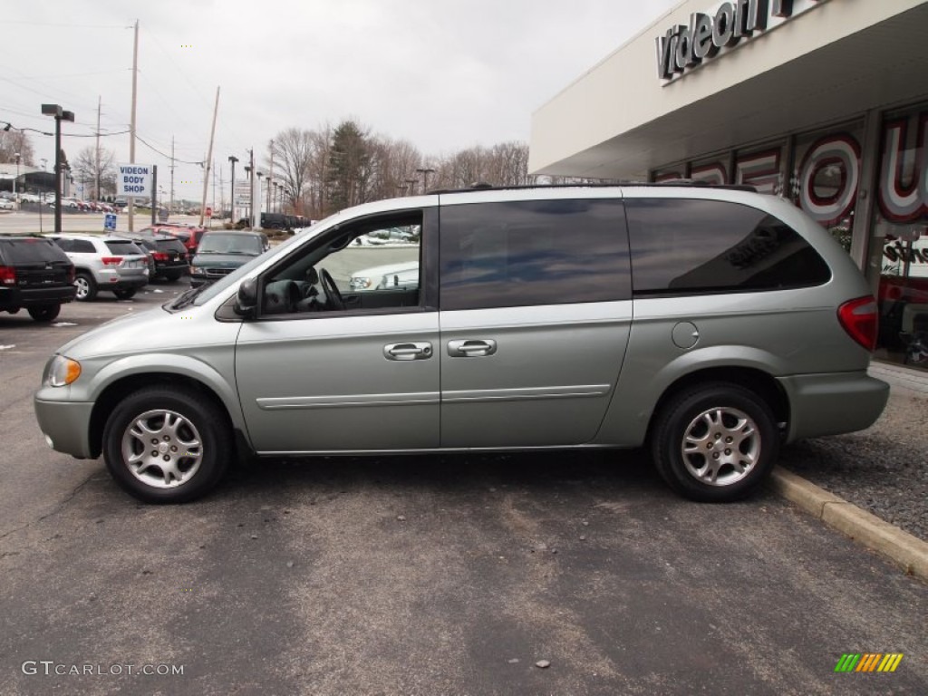 2004 Grand Caravan SXT - Satin Jade Green Pearl / Medium Slate Gray photo #9