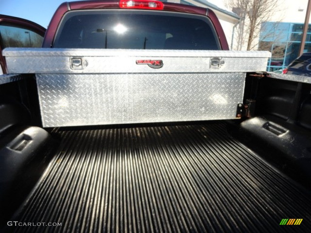 2004 Ram 1500 SLT Quad Cab 4x4 - Deep Molten Red Pearl / Taupe photo #2