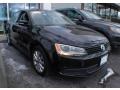 Black - Jetta SE Sedan Photo No. 6