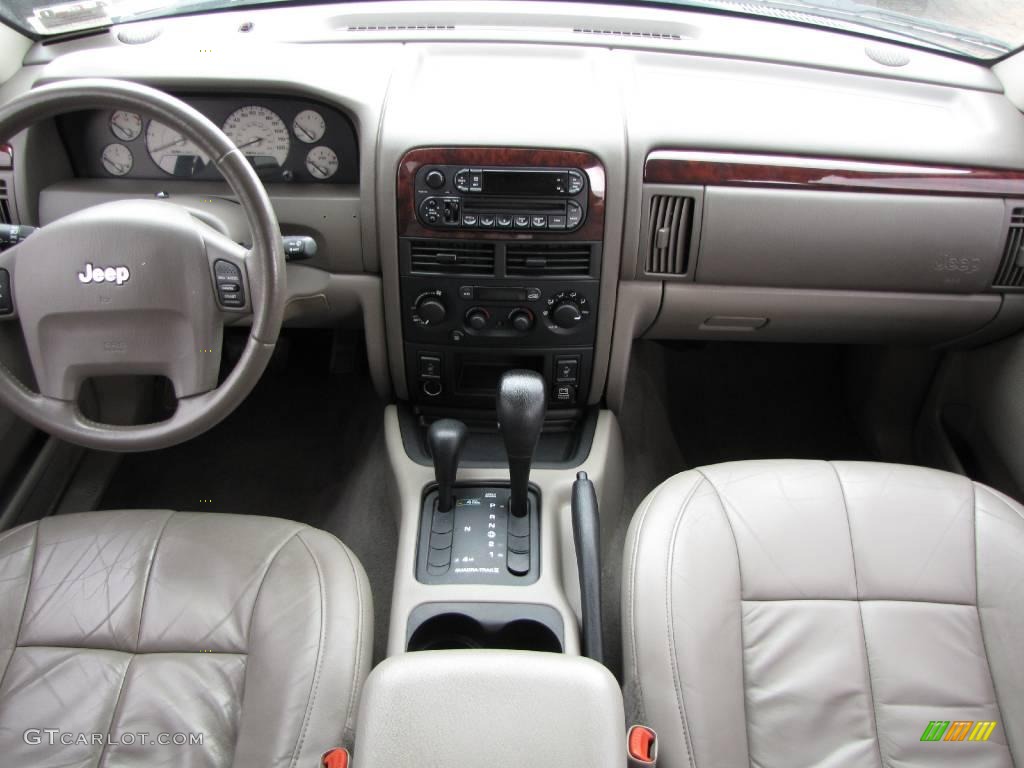 2003 Grand Cherokee Limited 4x4 - Brilliant Black / Dark Slate Gray photo #20