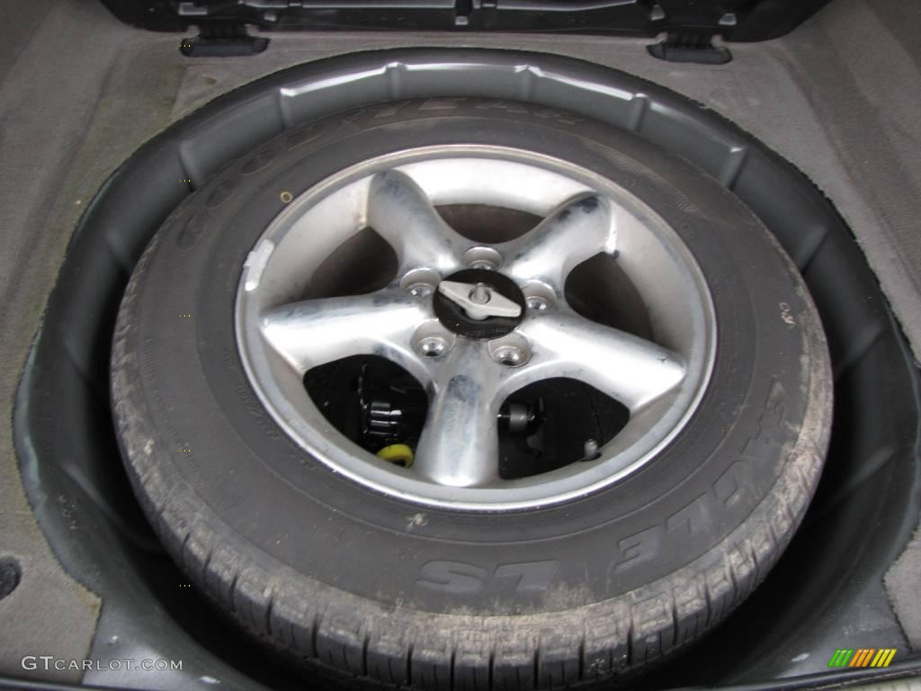 2003 Grand Cherokee Limited 4x4 - Brilliant Black / Dark Slate Gray photo #23