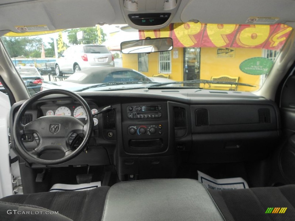 2003 Ram 1500 SLT Quad Cab - Bright White / Dark Slate Gray photo #18