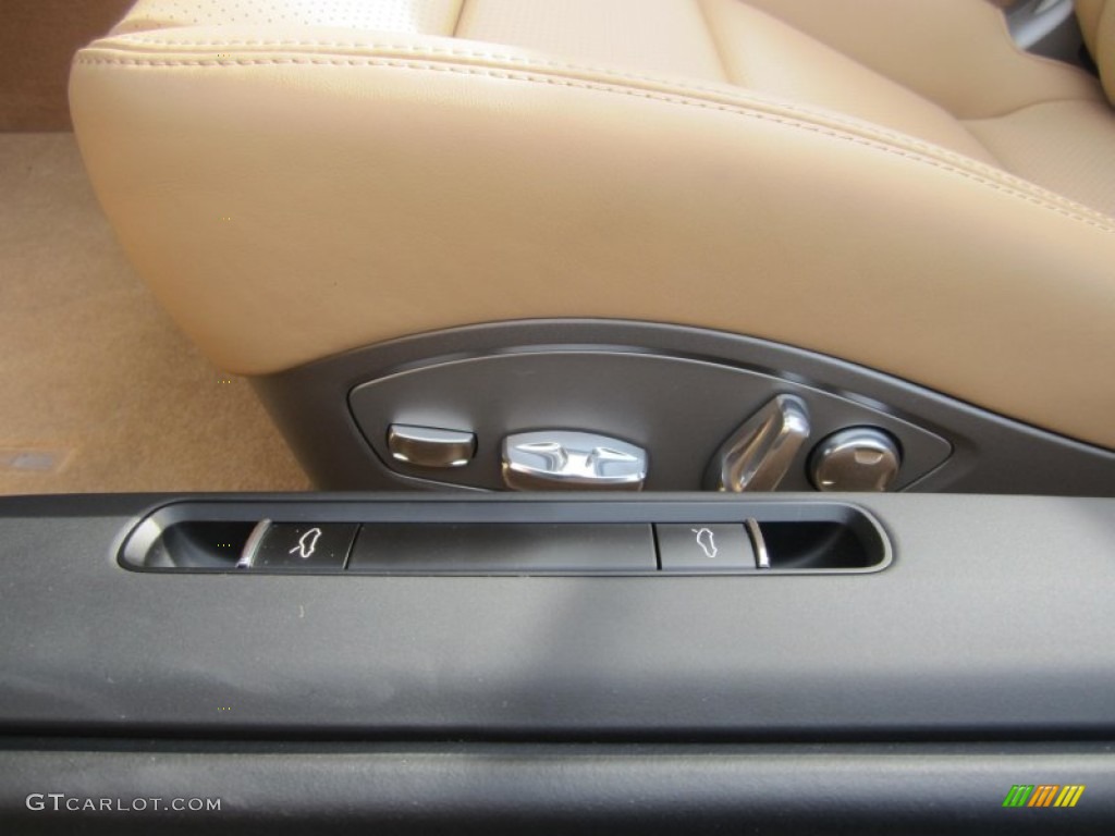 2013 Porsche Boxster Standard Boxster Model Controls Photo #75474537
