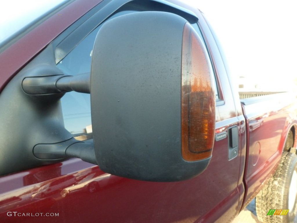 2006 F250 Super Duty XLT Regular Cab 4x4 - Dark Toreador Red Metallic / Medium Flint photo #11