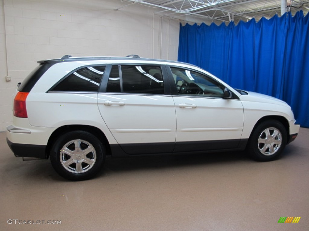 2004 Pacifica AWD - Stone White / Light Taupe photo #10