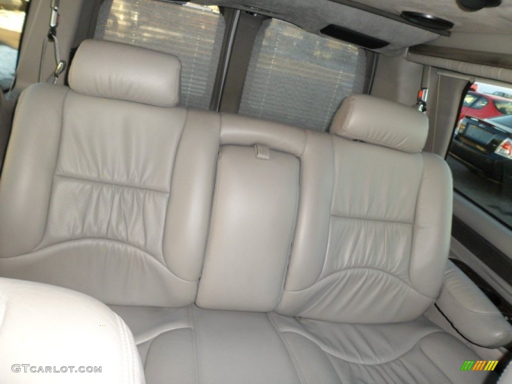 2003 Chevrolet Express 1500 AWD Passenger Conversion Van Rear Seat Photo #75476541