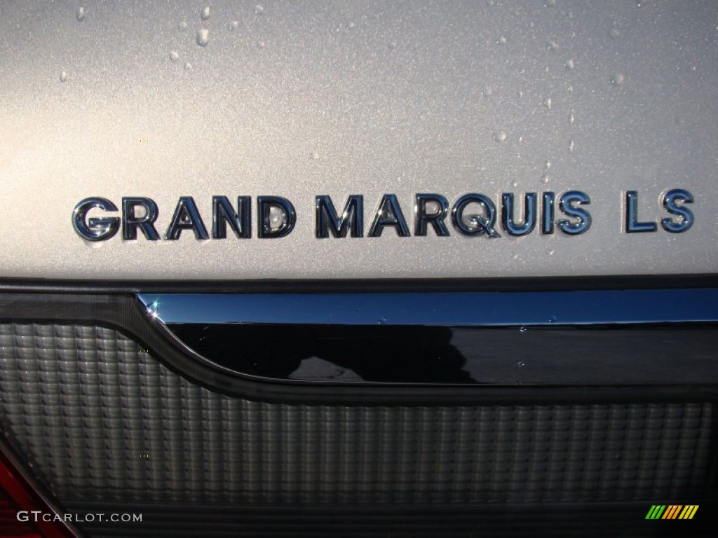 2010 Mercury Grand Marquis LS Ultimate Edition Marks and Logos Photo #75476975