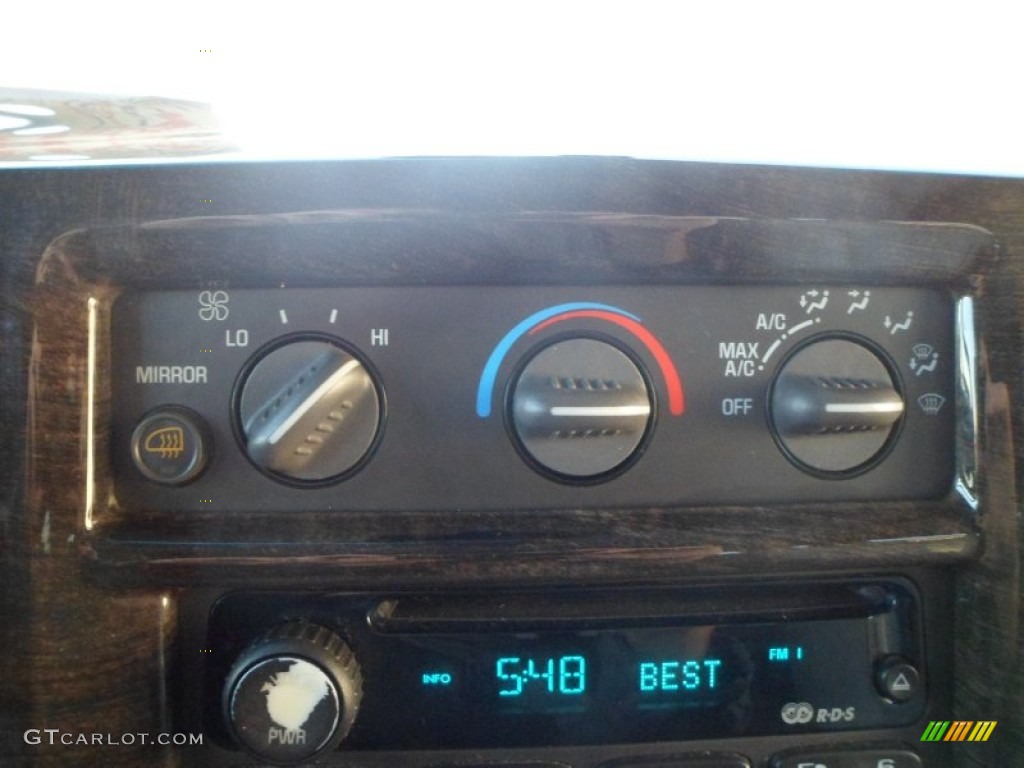 2003 Chevrolet Express 1500 AWD Passenger Conversion Van Controls Photos