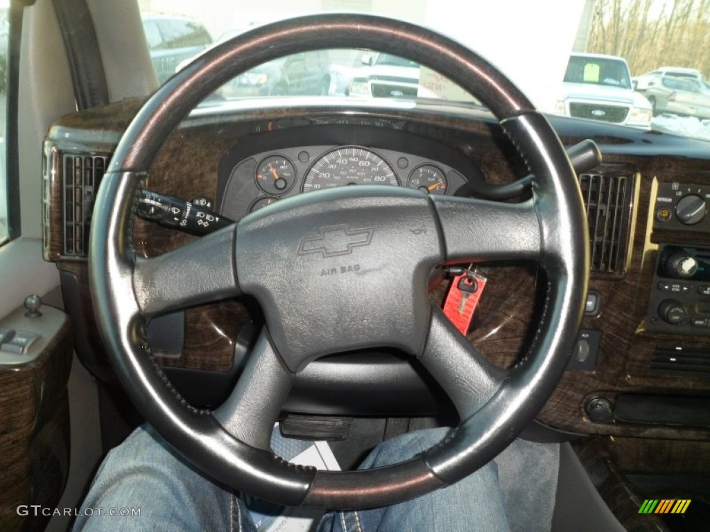 2003 Chevrolet Express 1500 AWD Passenger Conversion Van Steering Wheel Photos
