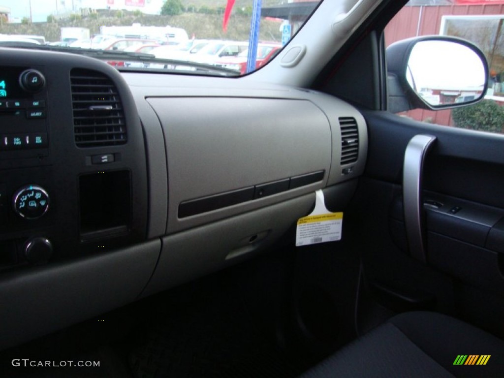 2012 Silverado 1500 LS Crew Cab - Victory Red / Dark Titanium photo #15