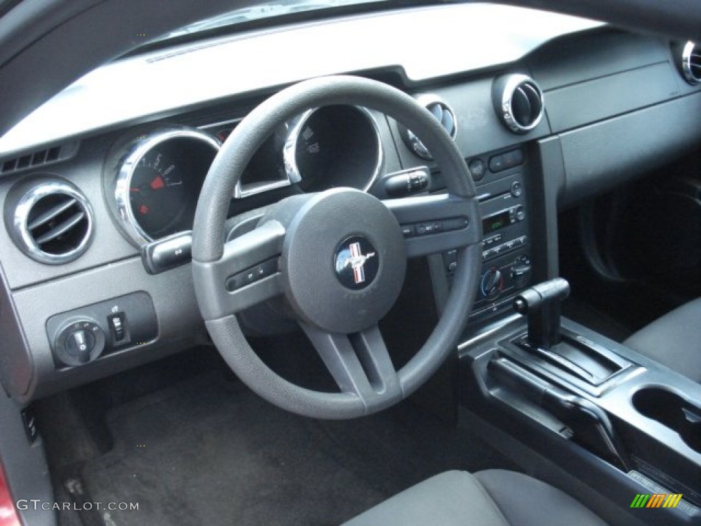 2005 Ford Mustang V6 Deluxe Coupe Dashboard Photos