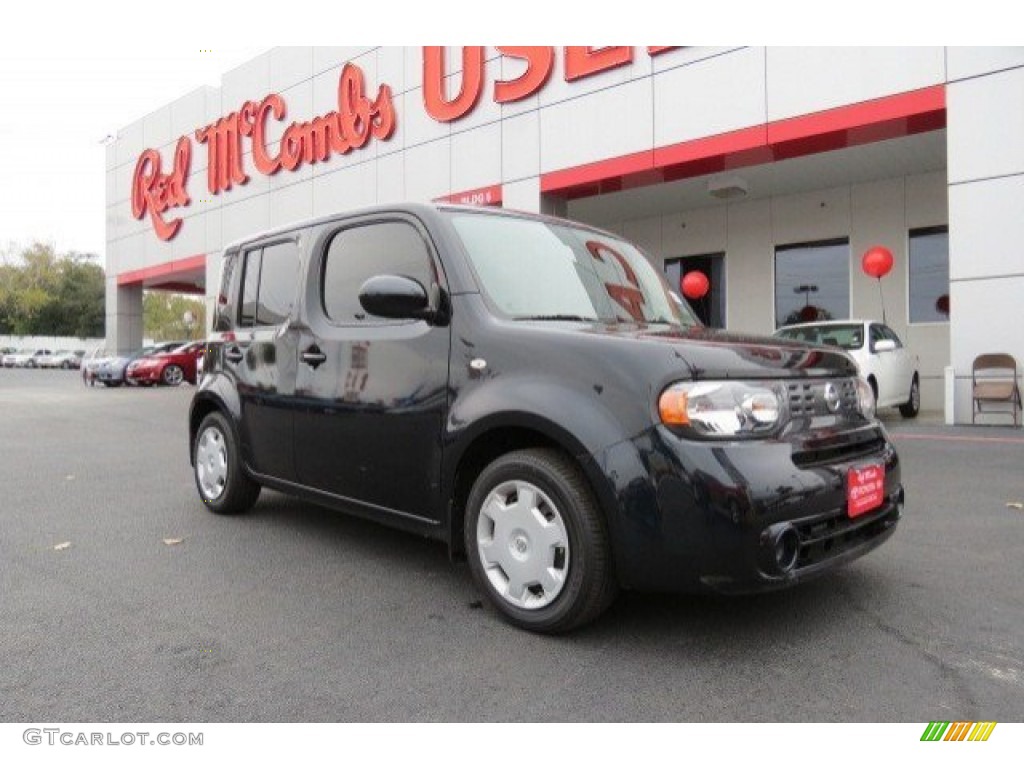 Sapphire Black Pearl Nissan Cube