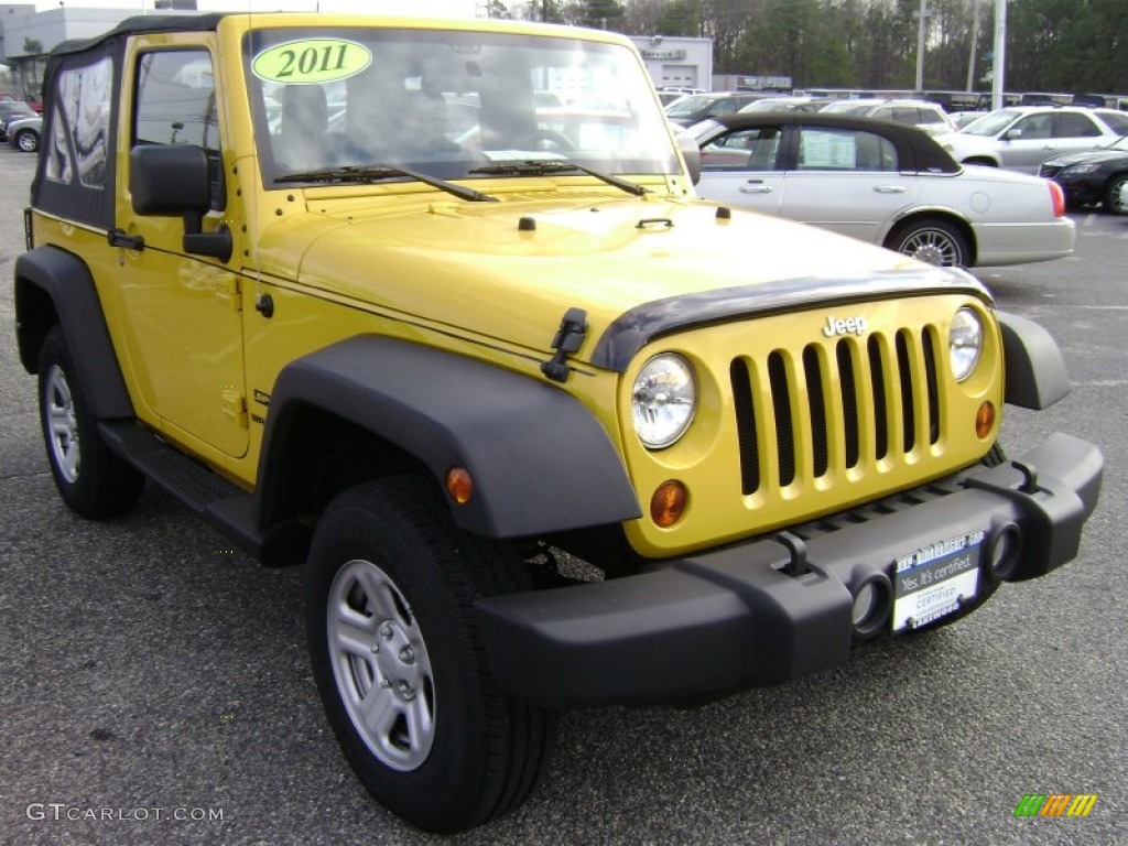 2011 Wrangler Sport 4x4 - Detonator Yellow / Black photo #3