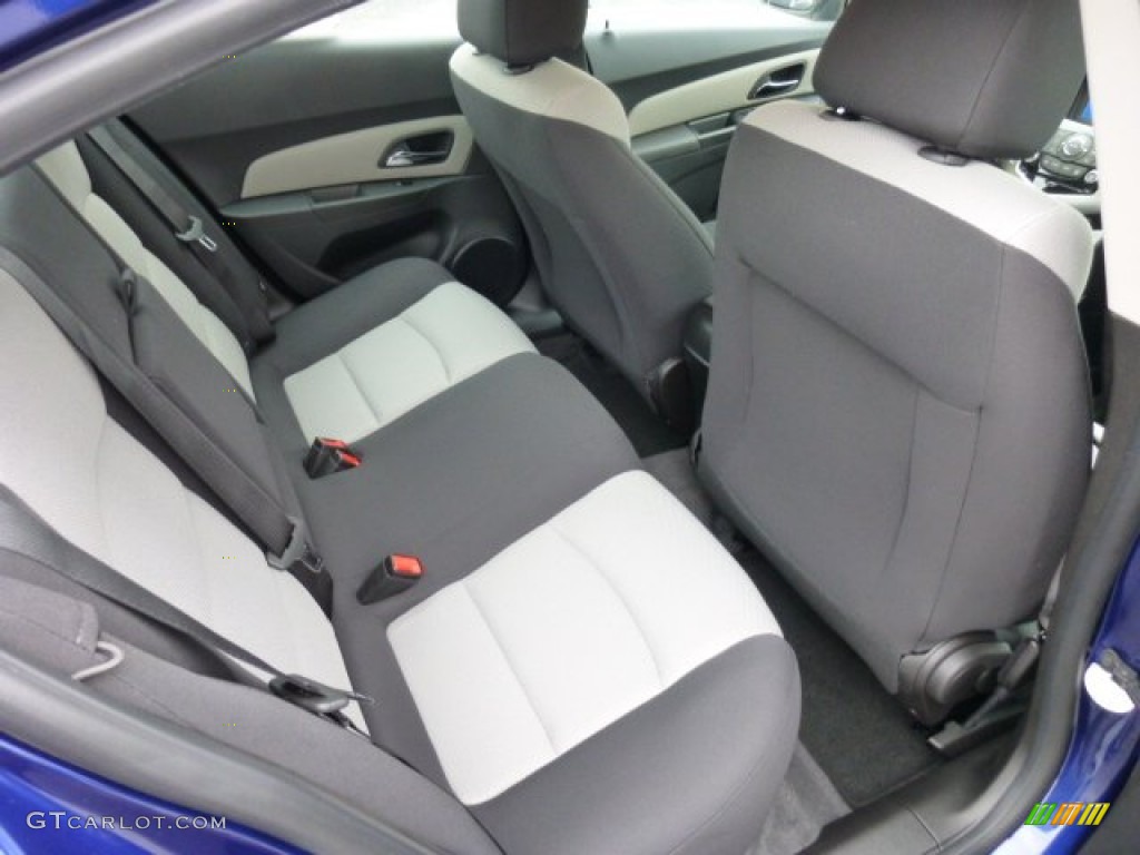 2013 Chevrolet Cruze LS Rear Seat Photo #75480788