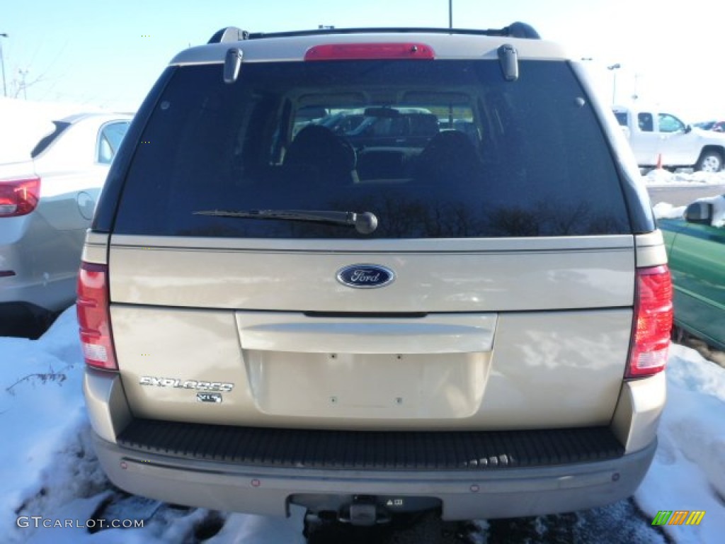 2002 Explorer XLT 4x4 - Harvest Gold Metallic / Medium Parchment photo #3