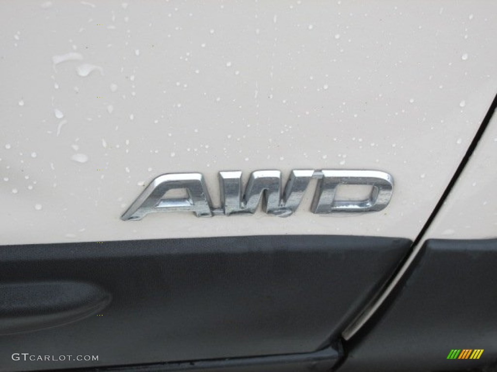 2011 Sorento LX AWD - White Sand Beige / Black photo #4