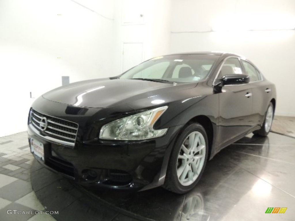 2011 Maxima 3.5 S - Super Black / Charcoal photo #1