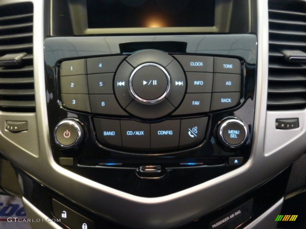 2013 Cruze LT - Silver Ice Metallic / Jet Black photo #19