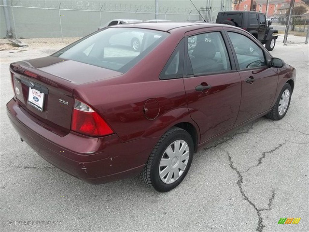 2006 Focus ZX4 S Sedan - Dark Toreador Red Metallic / Dark Flint/Light Flint photo #3