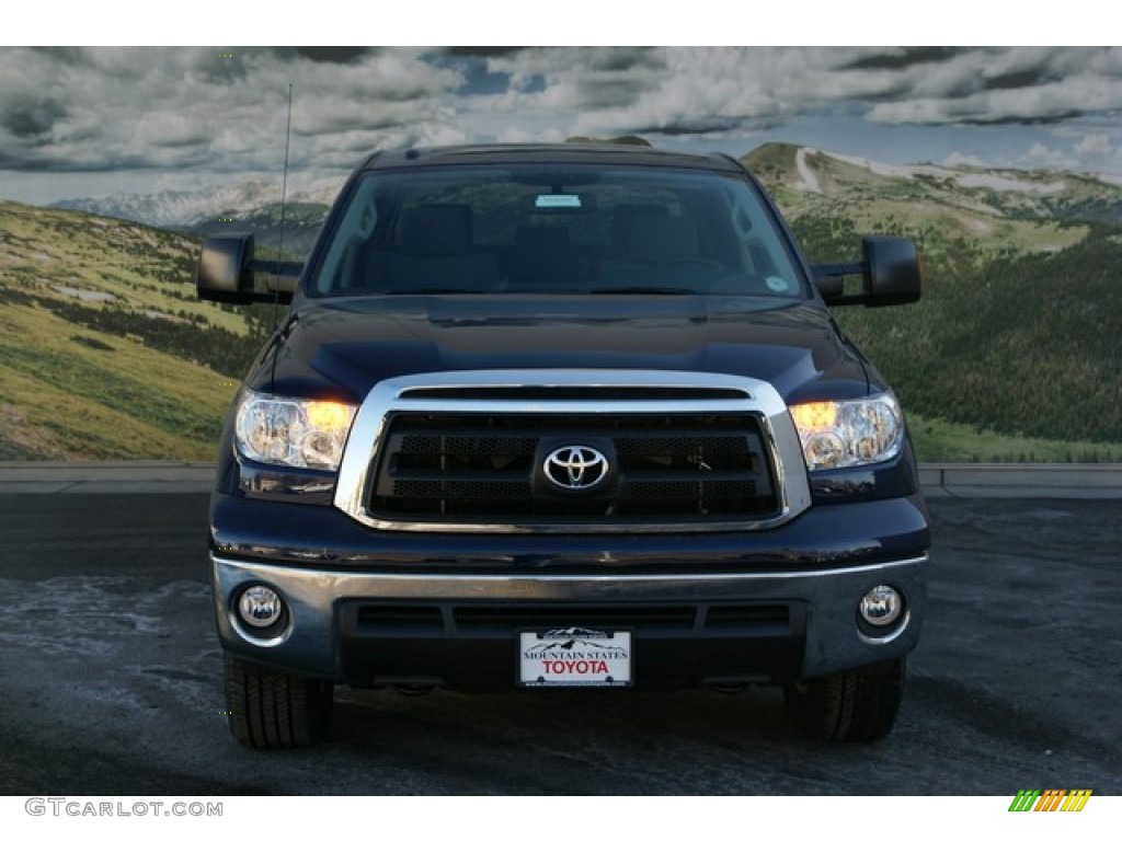 2013 Tundra CrewMax 4x4 - Nautical Blue Metallic / Graphite photo #3