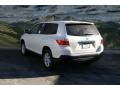 2013 Blizzard White Pearl Toyota Highlander V6 4WD  photo #2